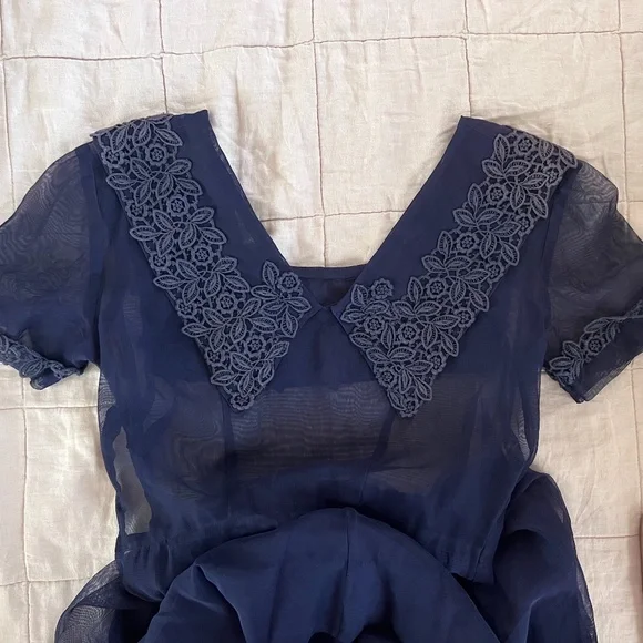 Sheer 1940s dream midi dress 🤩 - Picture 6 of 9